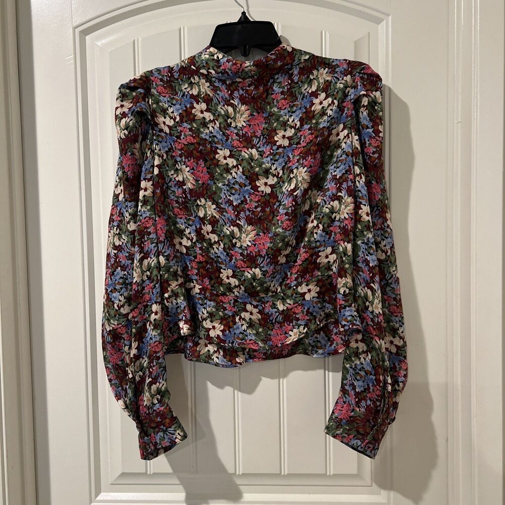 Zara Floral Button Up V-Neck Top Bohemian Feminine Flirty Cottage Ruffle Size L - Picture 2 of 8